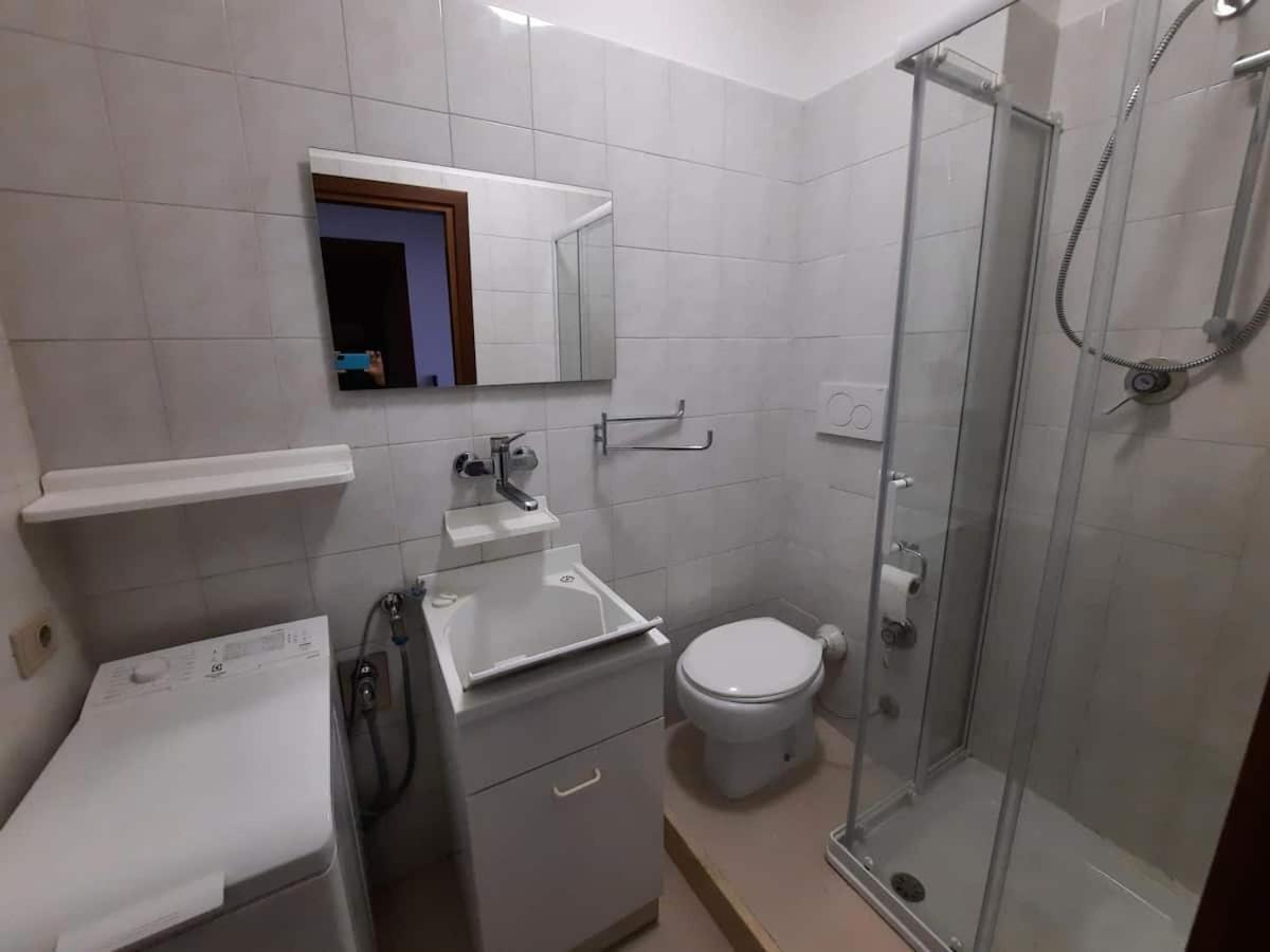 Appartamento Confortevole E Ben Servito San Mariano Ngoại thất bức ảnh